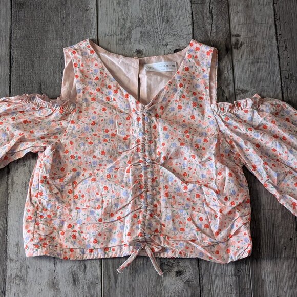 Zara, Cold Shoulder Balloon Sleeve Floral Top, Pink w red/blue print, Sz 11 - 12 - Picture 3 of 9